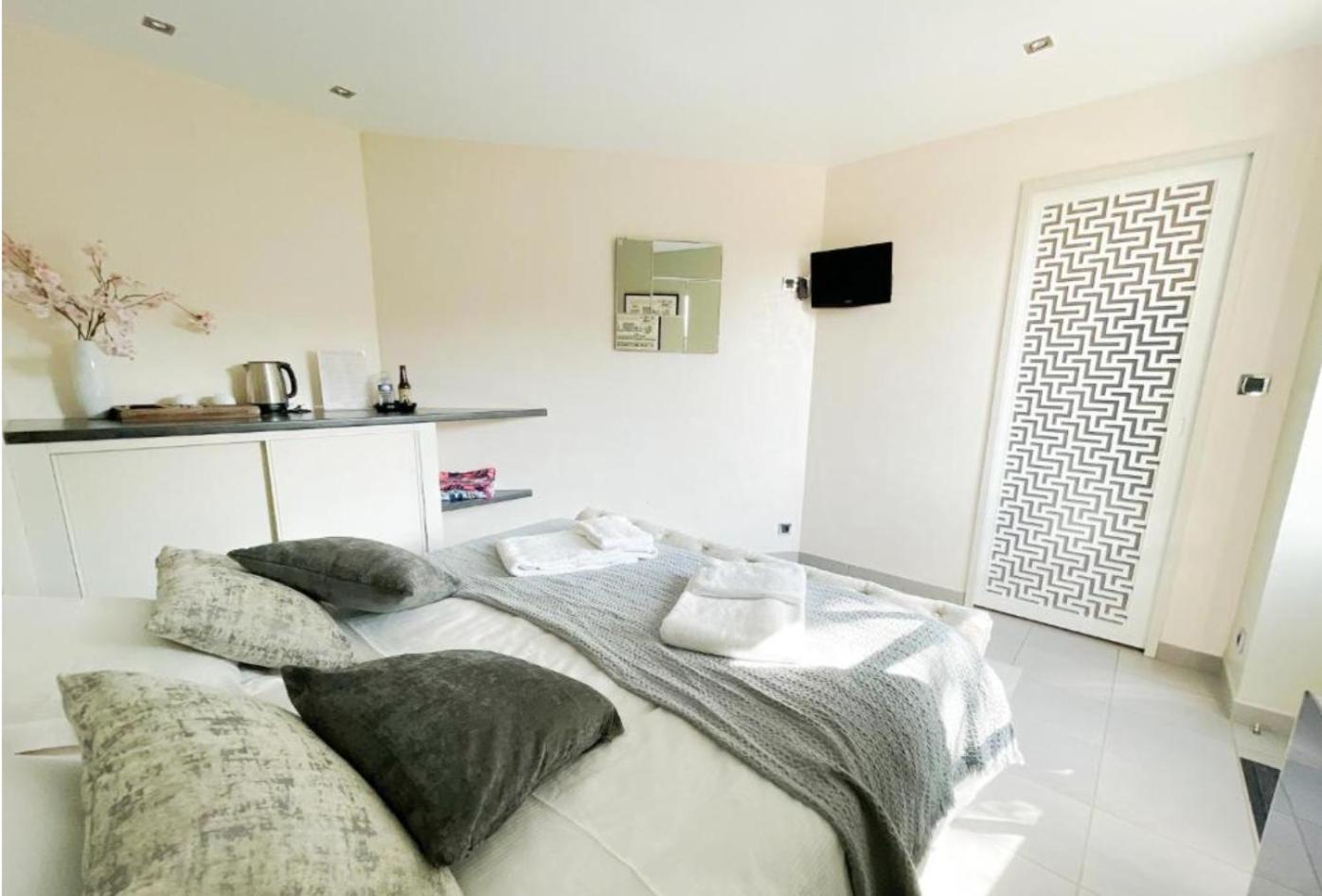 La Ferme Du Bois De Plottes Bed & Breakfast Bagian luar foto